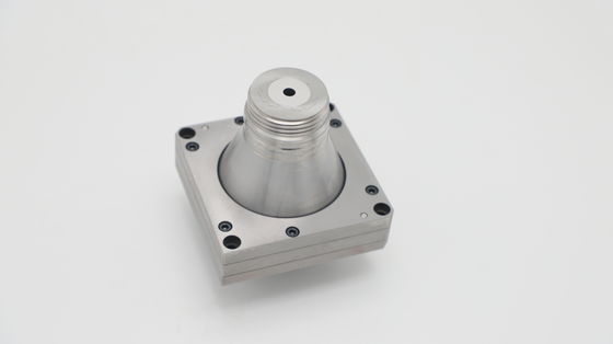 접이식 중심을 본뜨는 HRC58 사출성형부 플라스틱 주입